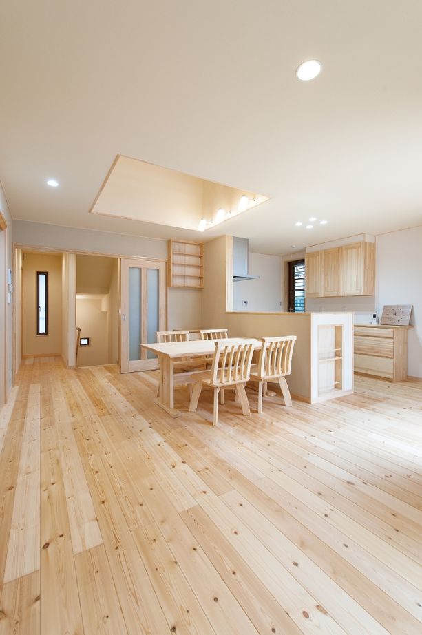 夢工房 【2000万円台/大阪府大阪市/3階建て/2世帯住宅】防火地域で無垢材たっぷりの木造３階建てを実現の建築実例画像3