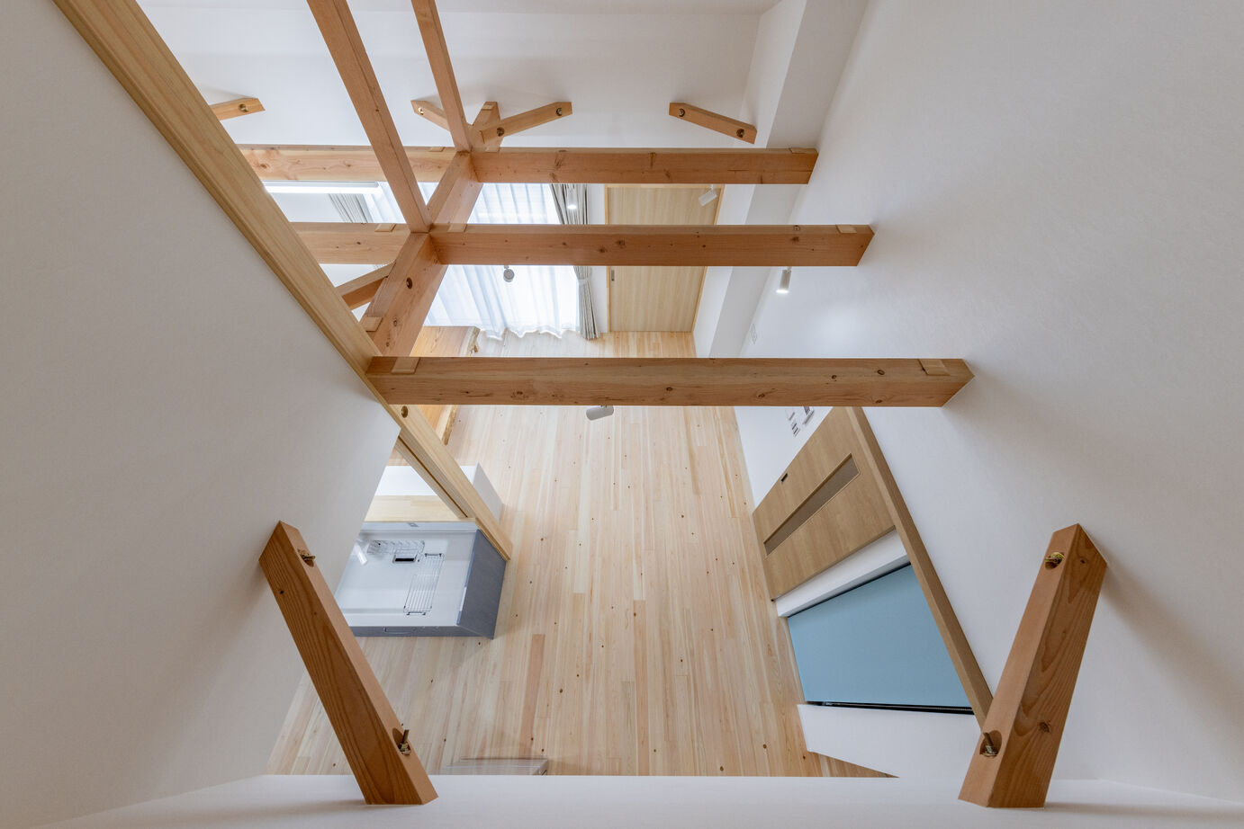 夢工房 【大阪府大阪市/２階建て/家事ラク】自然素材が生み出す憩いの空間。家事動線を工夫した住まいの建築実例画像11