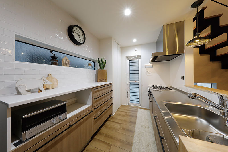 三心 【1700万円/吹き抜け/1LDK/間取り図】明るく開放的なリビングが中心の家。予算内でも自由度の高い注文住宅の建築実例画像9