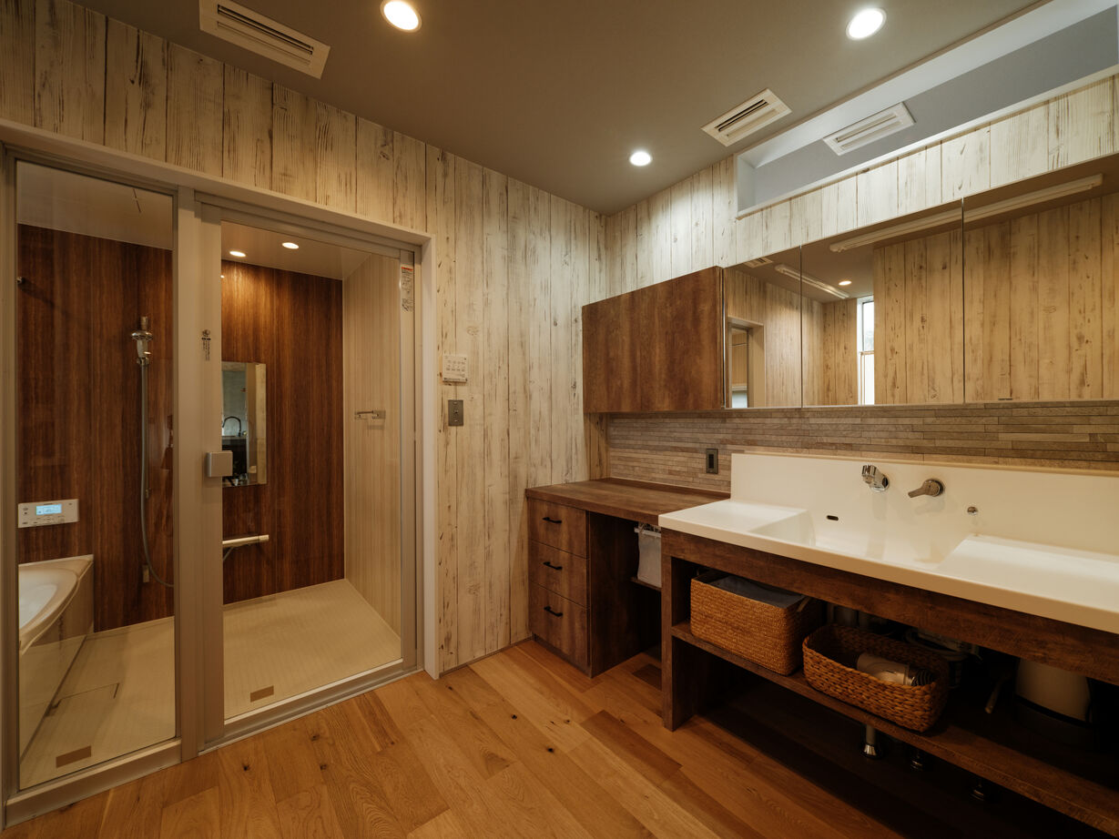 三心 【3000万円台/平屋/ロフト/間取り図】土間と薪ストーブのある、上質な暮らしを満喫できる平屋の建築実例画像11