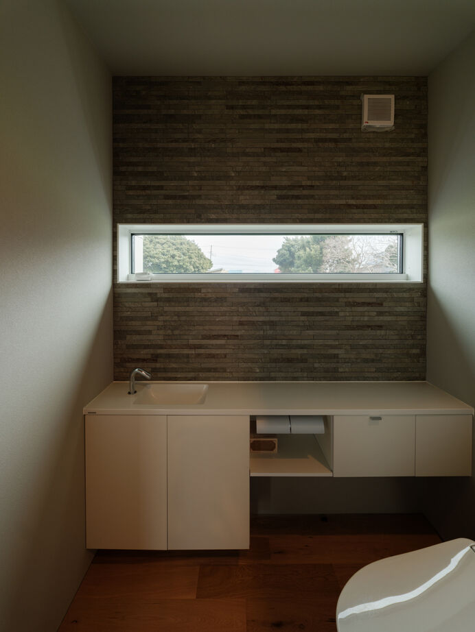 三心 【3000万円台/平屋/ロフト/間取り図】土間と薪ストーブのある、上質な暮らしを満喫できる平屋の建築実例画像12