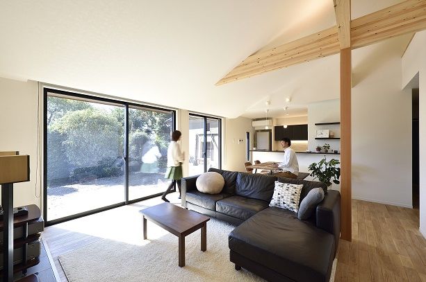 古郡ホーム 二世帯平屋住宅を叶えた設計力　デザイン性と機能性が融和した住まいの建築実例画像5