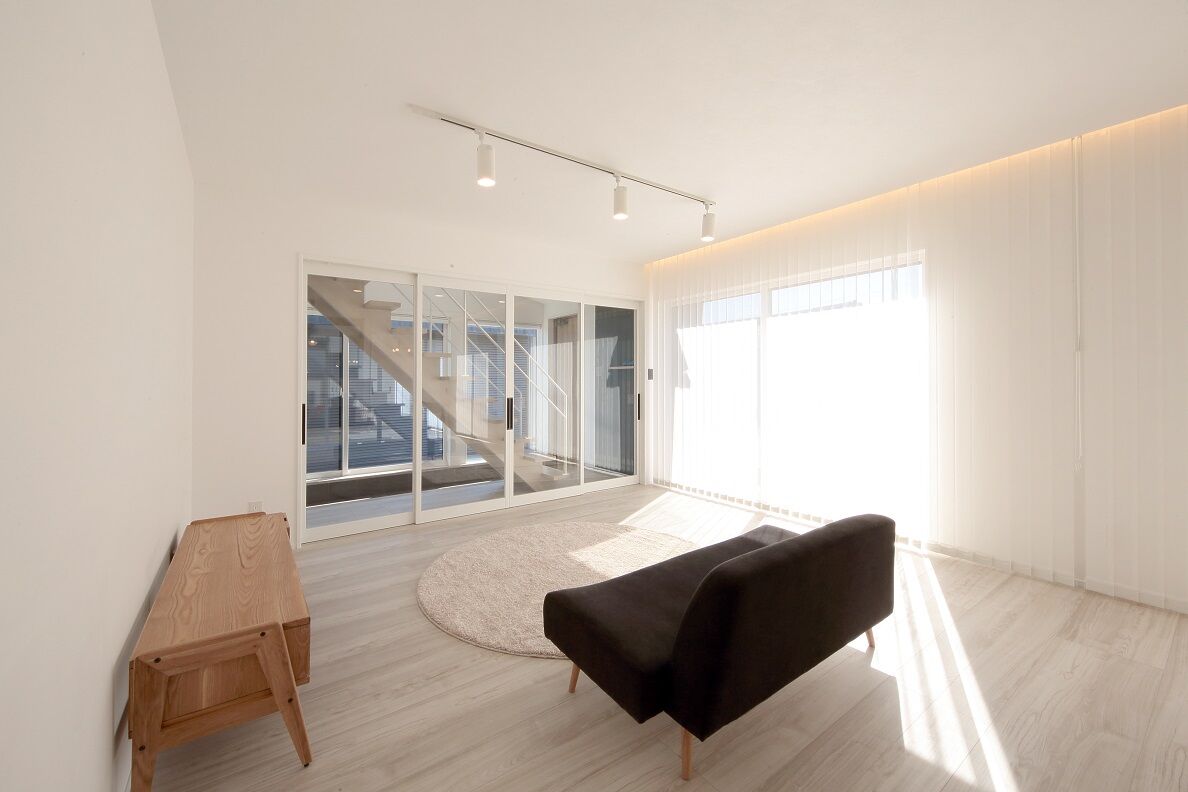 古郡ホーム 自然の恵みを存分に受けられる土間空間とＬＤＫが繋がる住まいの建築実例画像2