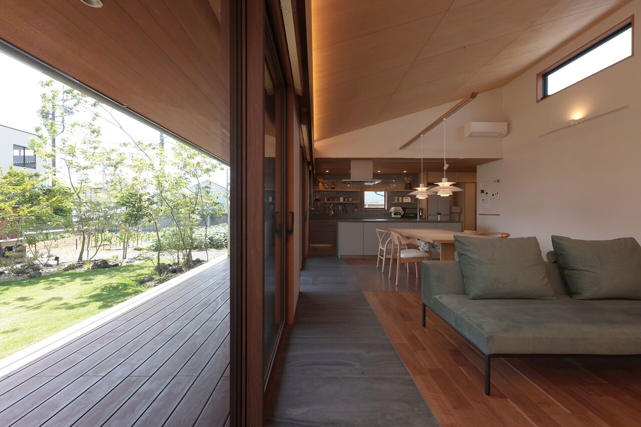 古郡ホーム 【間取り図あり/平屋】四季を感じ、家族が心地よく過ごす住まいの建築実例画像4