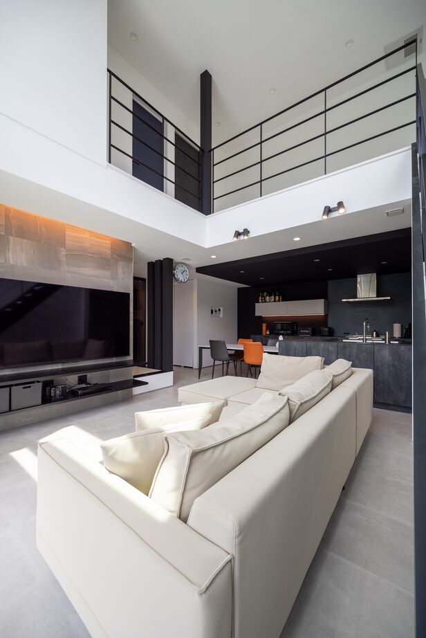 アイデザインホーム 【2000万円台/奈良県生駒市/56坪/家事ラク動線/吹抜け】回遊できる家事ラク動線と小上がり和室のある家の建築実例画像5