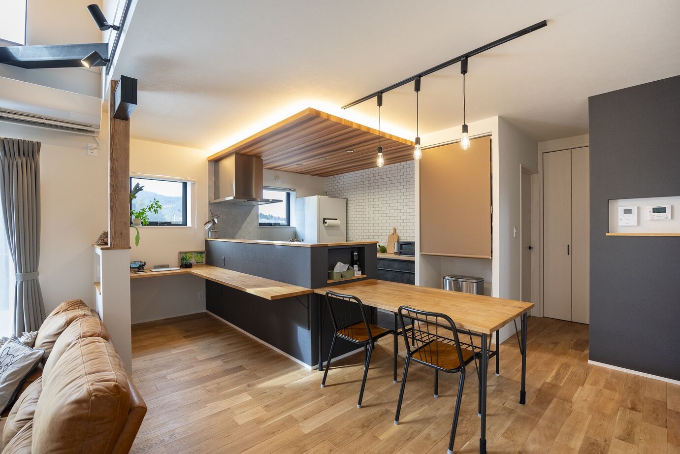 アイデザインホーム 【2000万円台/広島県安芸郡/95坪/平屋】家事ラク動線や可変性ある洋室など、将来を見据え子育てしやすい家の建築実例画像3