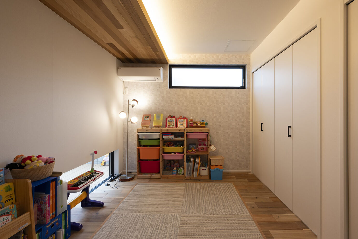 アイデザインホーム 【2000万円台/三重県桑名市/70坪/収納充実】中庭で遊ぶ子どもの姿がリビングから見える、家族のつながる家の建築実例画像8