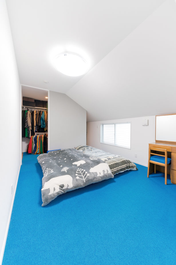 一級建築士事務所　上野工務店 【2500万円～3000万円台・延べ床面積約48坪・茨木市】まるで体育館！子どもが元気いっぱい走り回る22畳LDKの建築実例画像7