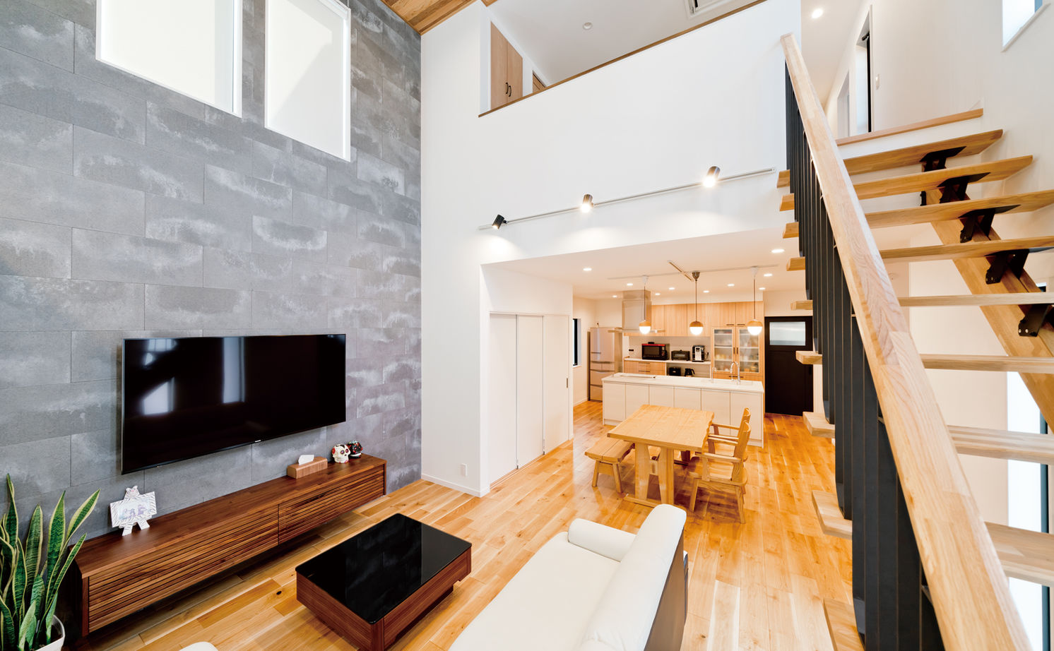 一級建築士事務所　上野工務店 【2500万円～3000万円台・延床面積約30坪台・寝屋川市】驚くほど開放的で明るい！暮らしに寄り添った住まいの建築実例画像3