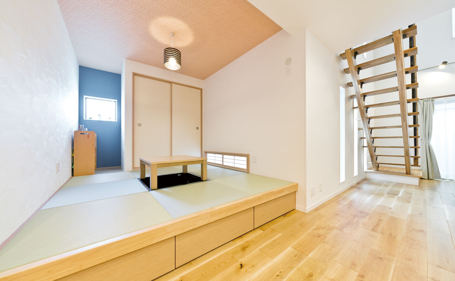 一級建築士事務所　上野工務店 【2500万円～3000万円台・延床面積約30坪台・寝屋川市】驚くほど開放的で明るい！暮らしに寄り添った住まいの建築実例画像6