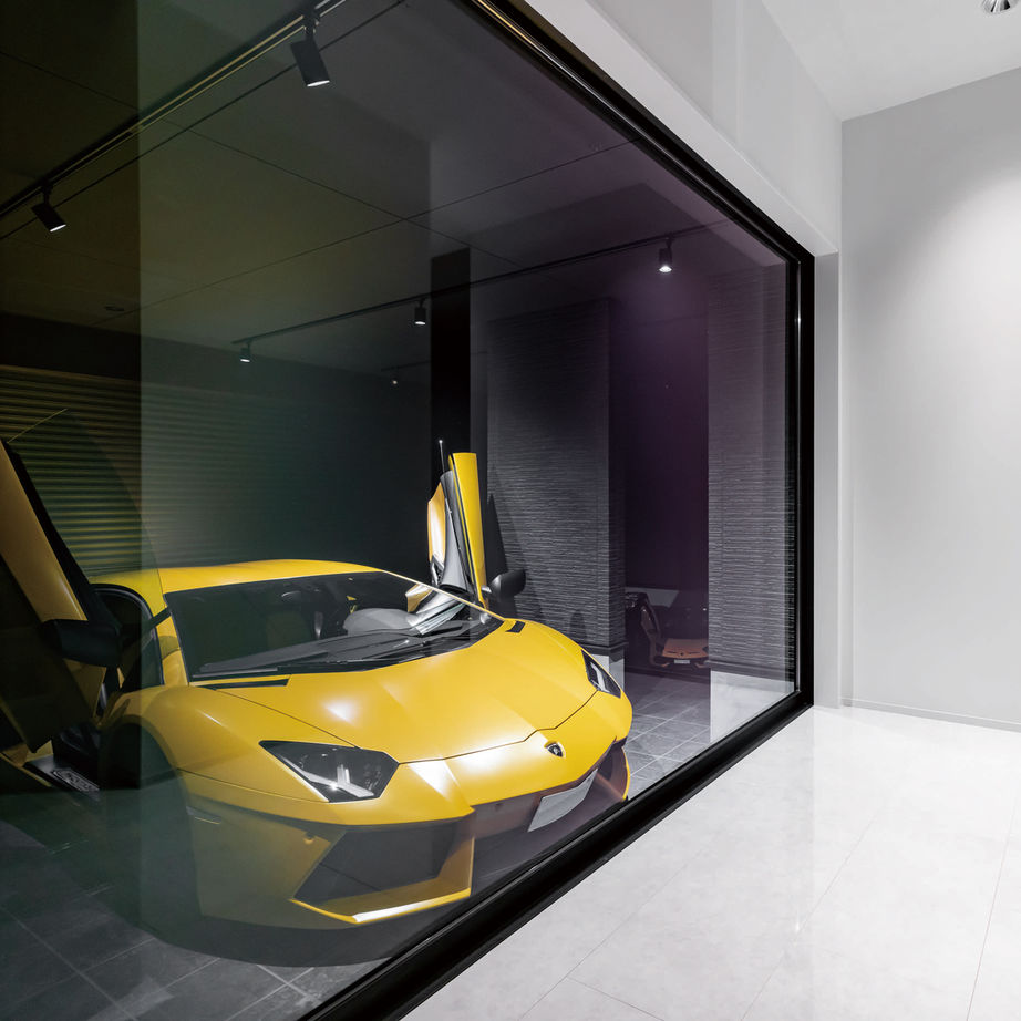 一級建築士事務所　上野工務店 【3500～4000万円台／約80坪／間取り有】シアタールームやインナーガレージのある豪華絢爛な家の建築実例画像9