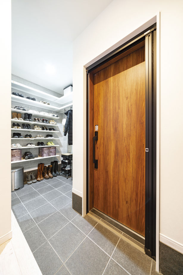 一級建築士事務所　上野工務店 【茨木市・3階建て・1500万円～1999万円】敷地約23坪でも吹き抜けがある開放的な住空間が完成！の建築実例画像9