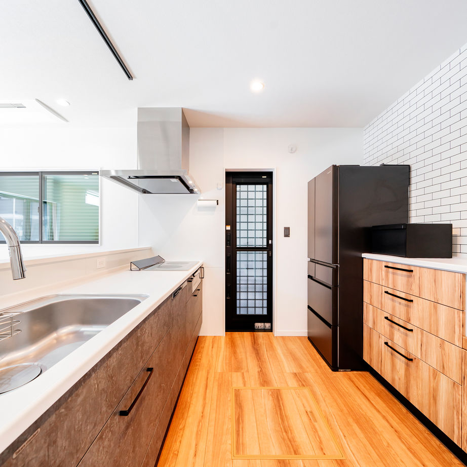 一級建築士事務所　上野工務店 【高槻市・1000万円台・キューブ型デザイン】シンプルでカッコいい。子育て＋家事がしやすい家の建築実例画像7