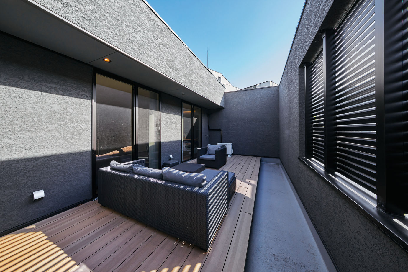 一級建築士事務所　上野工務店 【吹田市・4000万円~】第一種換気を採用したハイクオリティのガレージハウスの建築実例画像5