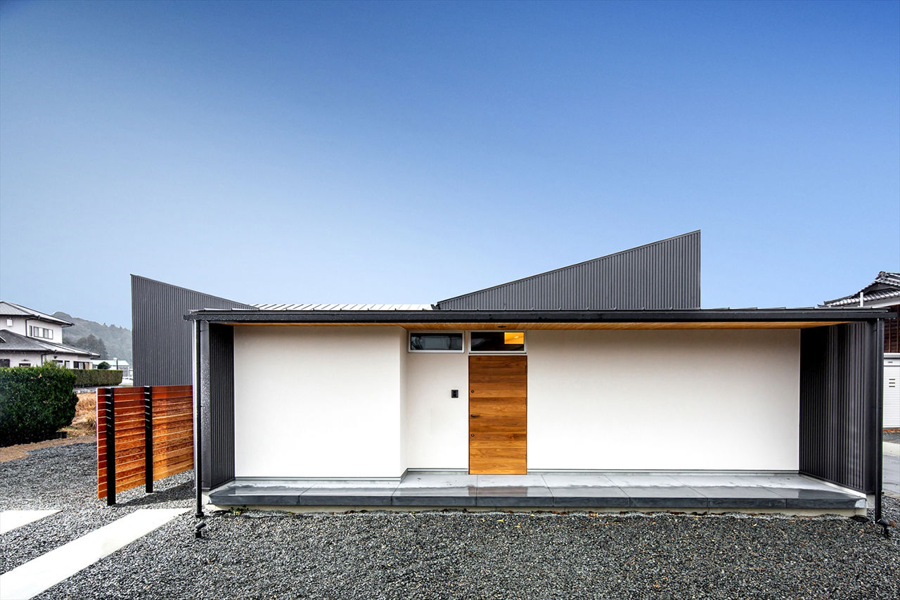 TENアーキテクツ一級建築士事務所 【建築士と建てた家×平屋×中庭】中庭をロの字のように囲んで周囲からの視線をカットする3LDK・約30坪の平屋の建築実例画像10