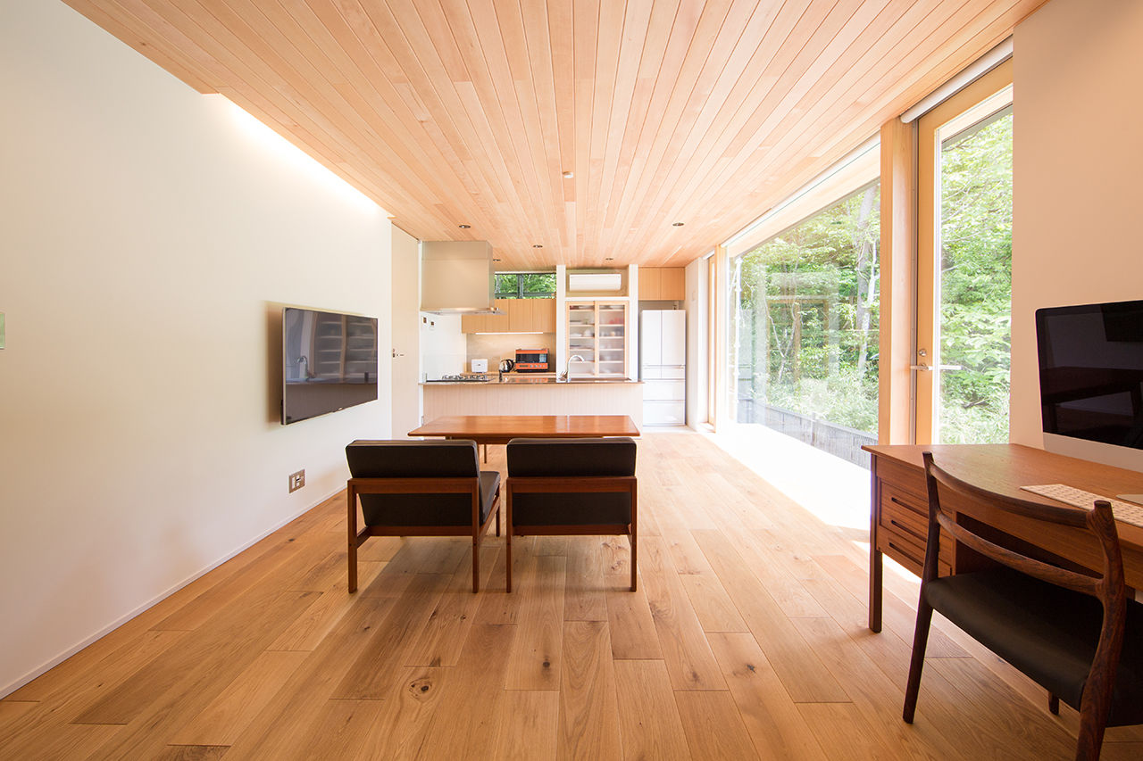 TENアーキテクツ一級建築士事務所 【建築士と建てた家×店舗併用×大開口×土間】写真スタジオを併設した大開口のパノラマウインドウのある家の建築実例画像6