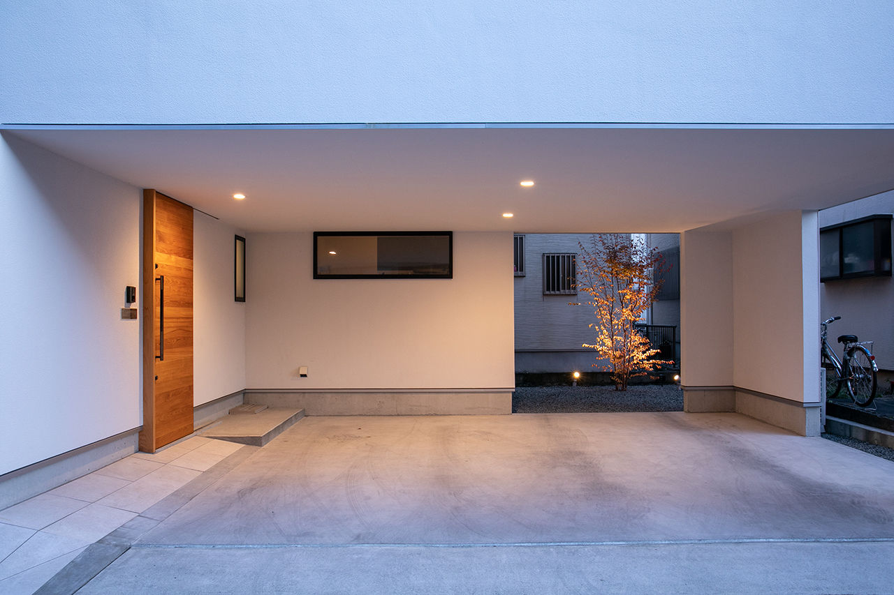 TENアーキテクツ一級建築士事務所 【建築士と建てた家×3階建て×インナーガレージ】約30坪でも庭が欲しい。そこでルーフバルコニーを計画の建築実例画像9