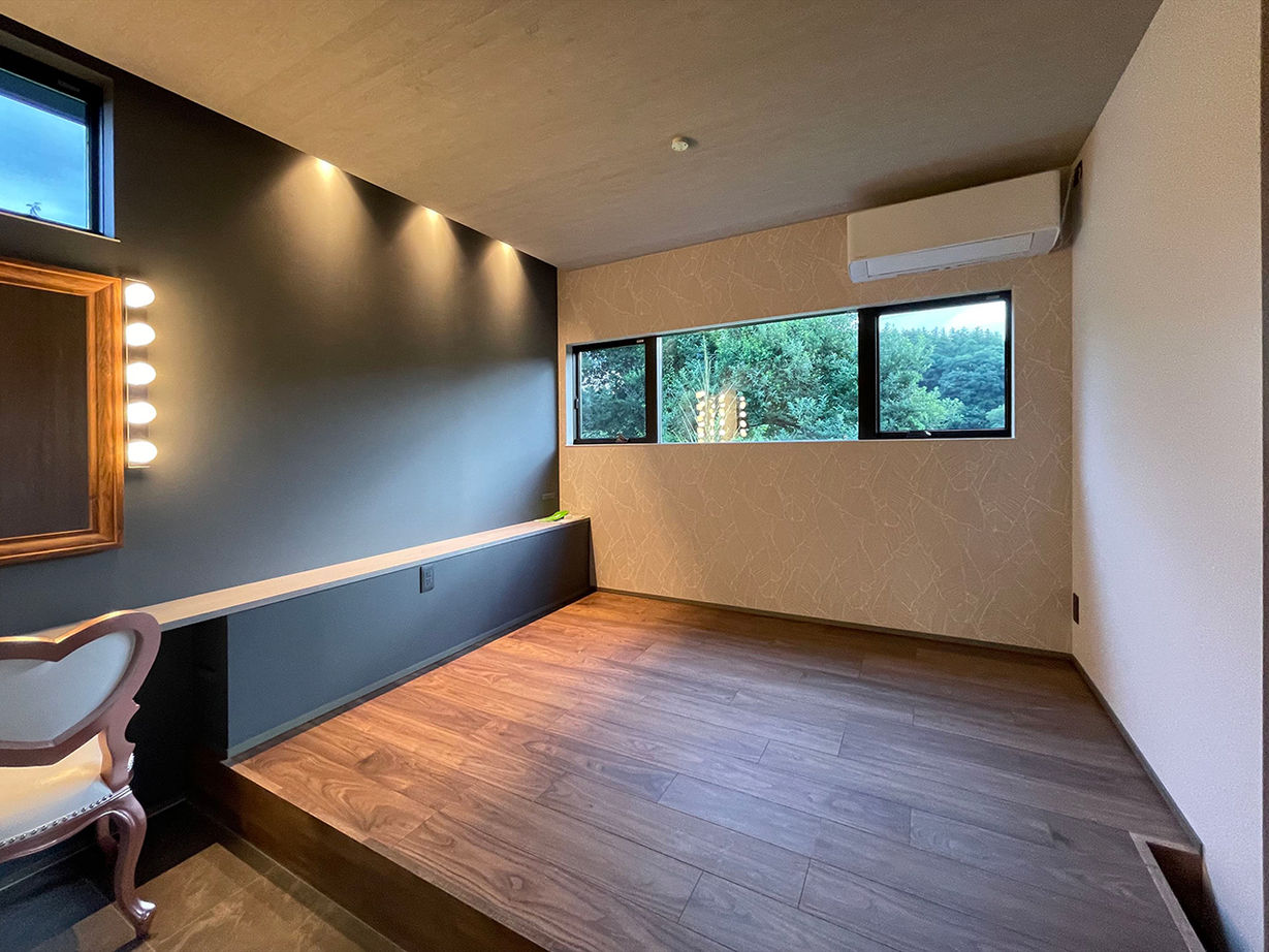 TENアーキテクツ一級建築士事務所 【建築士と建てた家＋インナーガレージ＋スキップフロア】高低差をデザインに活かしたアート作品のような家の建築実例画像7