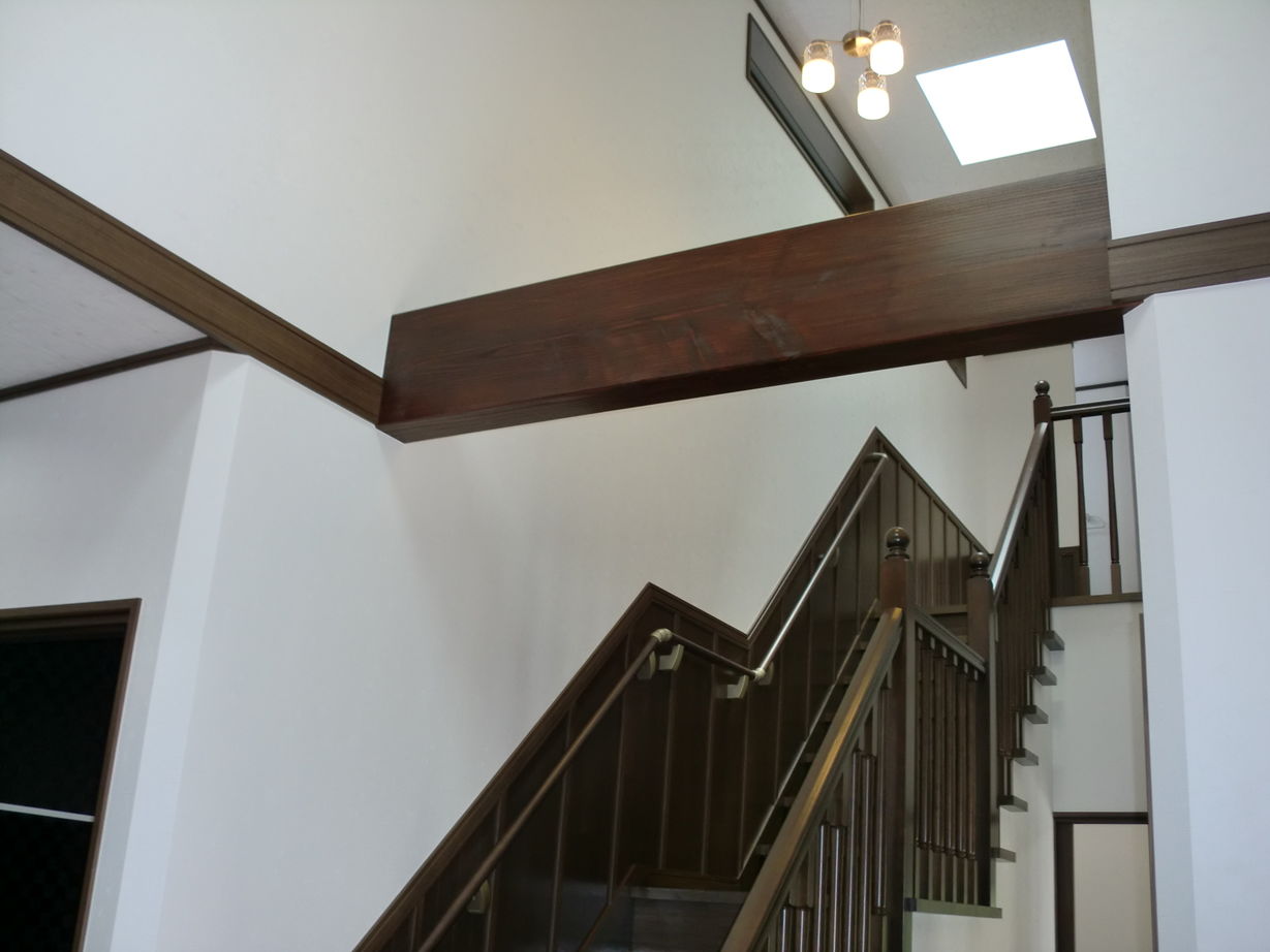 三上建設 【2500～3000万円|50坪台|間取り】リビングから愛車を楽しむ。将来も見据えた、ビルトインガレージ付きの家の建築実例画像5