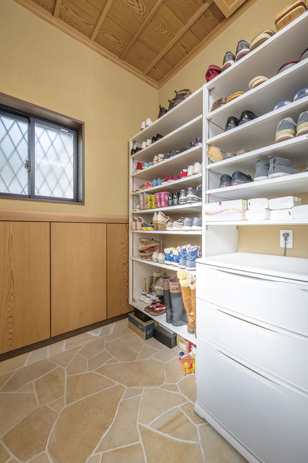 三上建設 【2000万円台|40坪台|間取り】収納、家事動線…毎日の暮らしをスッキリさせる工夫が満載。和の趣溢れる家の建築実例画像10