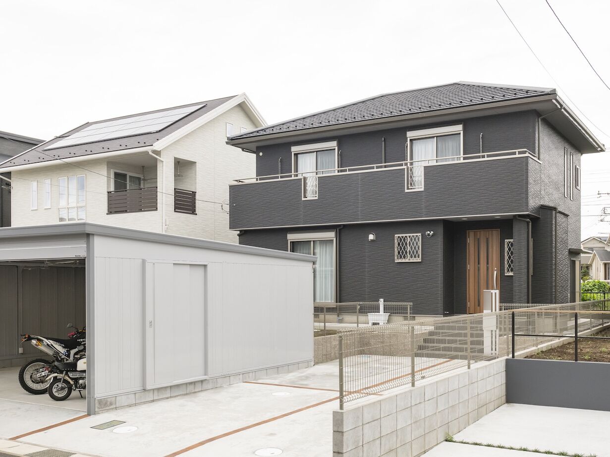 三上建設 【2000万円台|30坪台|ガレージ|収納充実】本格和室のある、趣味も楽しめるガレージ付きの住まいの建築実例画像3