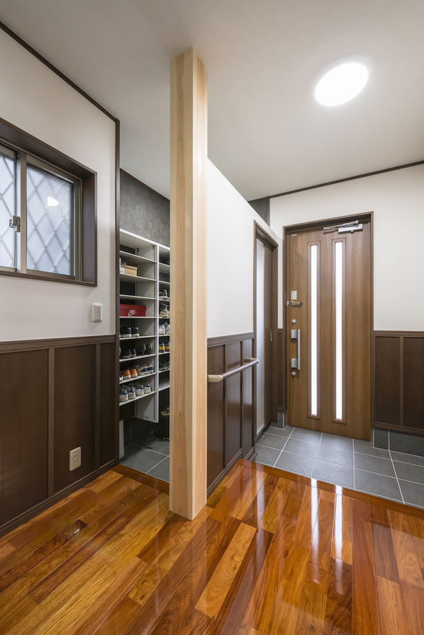 三上建設 【2000万円台|30坪台|ガレージ|収納充実】本格和室のある、趣味も楽しめるガレージ付きの住まいの建築実例画像7