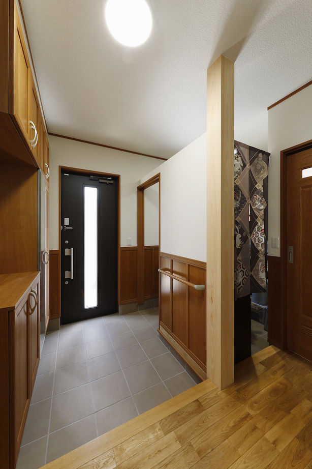 三上建設 【1000万円台|20坪台|間取り】毎日を快適に過ごす回遊動線やたっぷり収納でストレスフリーな平屋の住まいの建築実例画像9