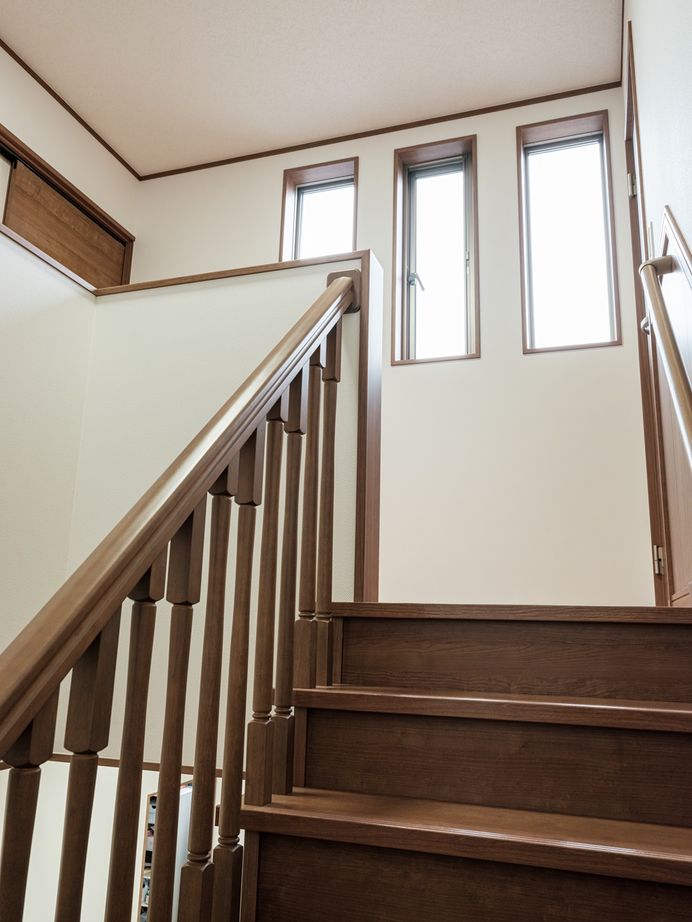 三上建設 【2000万円台|30坪台|間取り図有】シックな本格和室を備えた、収納力抜群の住まいの建築実例画像9