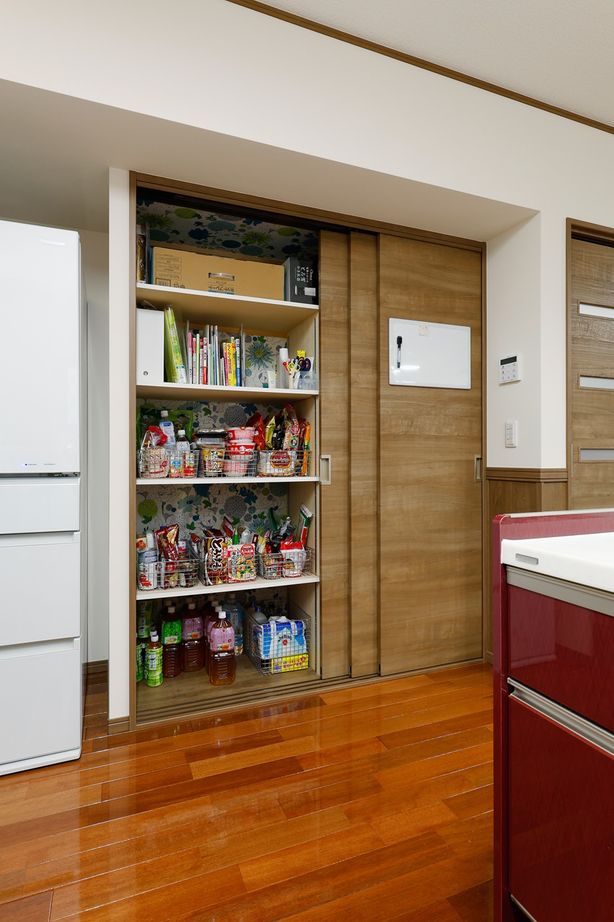 三上建設 【2000万円台|30坪台|間取り図有】ぐるっと回遊できる動線でストレスフリーな暮らしを叶えた住まいの建築実例画像4