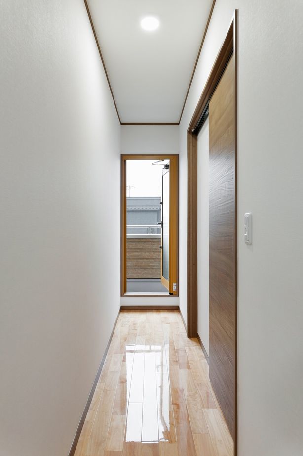 三上建設 【2000万円台|30坪台|間取り図有】ぐるっと回遊できる動線でストレスフリーな暮らしを叶えた住まいの建築実例画像10