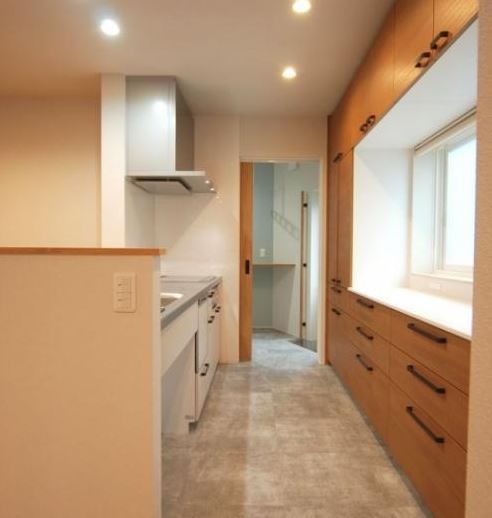 北新建工 【３０００万円台前半/富山市/38.8坪/高断熱/高耐久】ガルバリウム鋼板の家の建築実例画像6