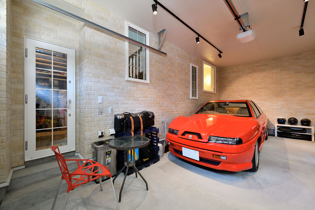 セルコホーム　横浜支店 【吹抜け/ビルトインガレージ/小屋裏収納】アイアンゲートが印象的なモダンフレンチスタイルの美しい家の建築実例画像5