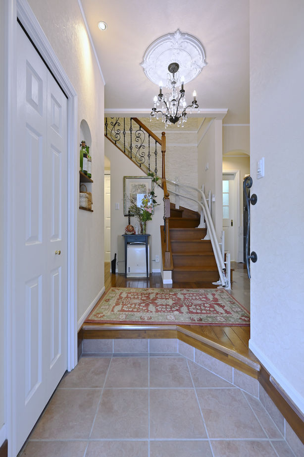 セルコホーム　横浜支店 【2階リビング／30坪台／クイーンアン・スタイル】3軒目で叶えた理想のカナダ輸入住宅の建築実例画像5