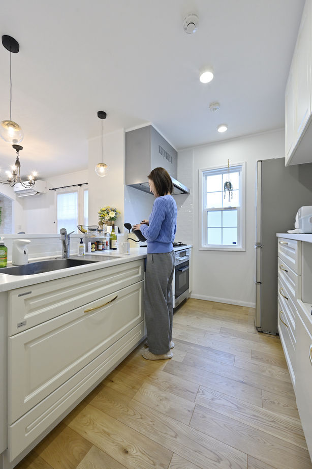 セルコホーム　横浜支店 【30坪台/クイーンアン・スタイル/間取図】プライバシーと眺望を両立する2階リビングの住まいの建築実例画像5