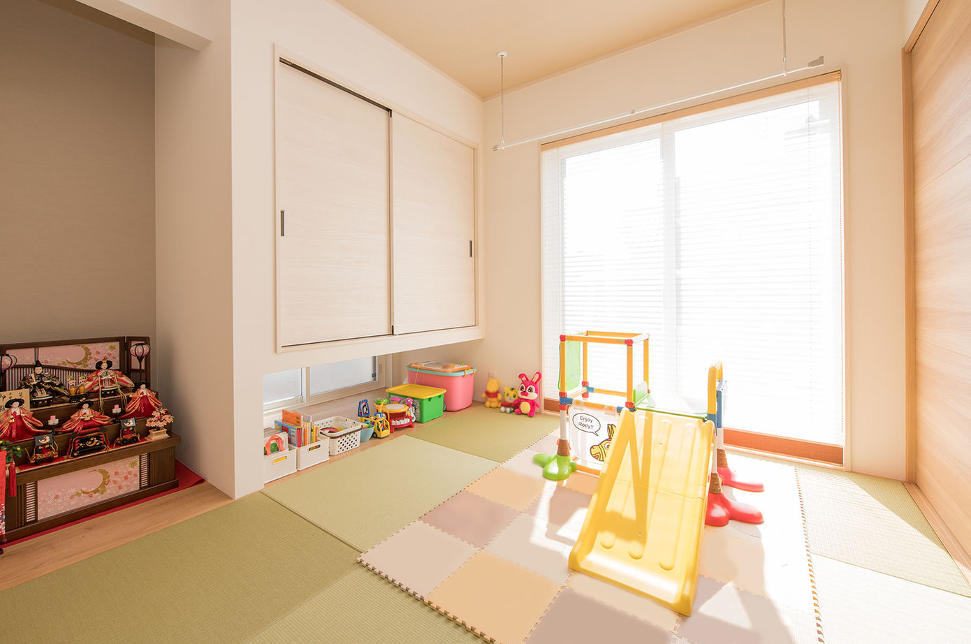 アルプスピアホーム 柔らかな日差しに包まれるナチュラルテイストの家の建築実例画像4