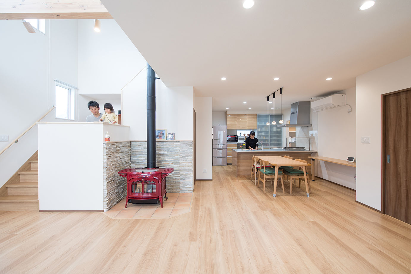 アルプスピアホーム 北アルプスを臨む、解放感あふれる家の建築実例画像5