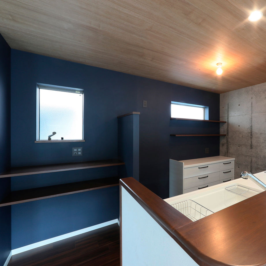 相馬建設 【RC×２世帯】地震に強くてかっこいいRCで建てた、互いの暮らしを尊重する『完全分離型２世帯住宅』の建築実例画像3