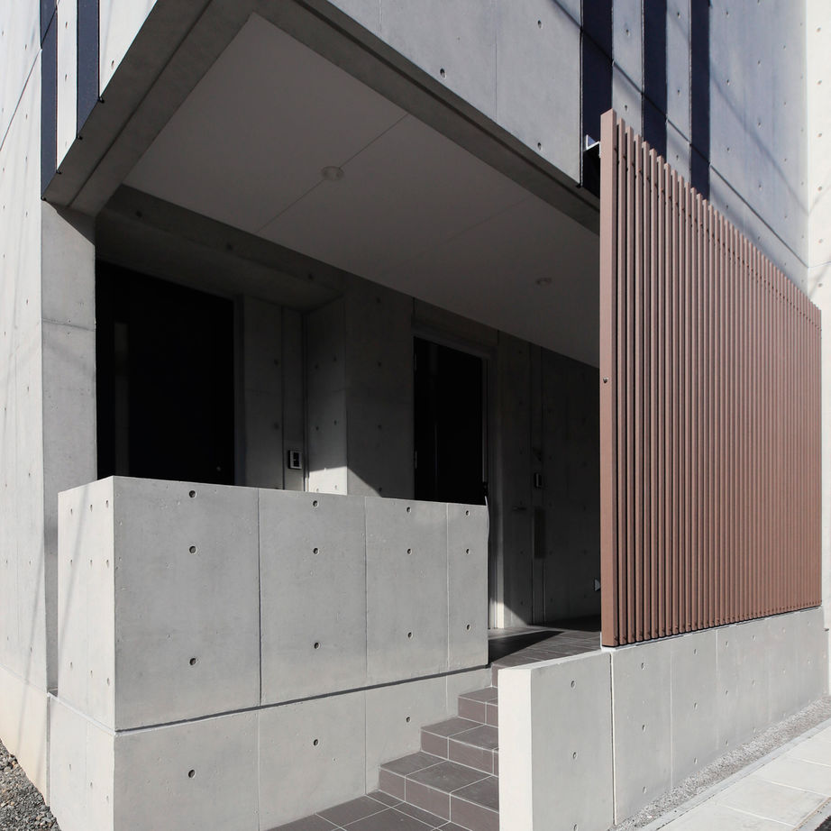 相馬建設 【RC×２世帯】地震に強くてかっこいいRCで建てた、互いの暮らしを尊重する『完全分離型２世帯住宅』の建築実例画像6