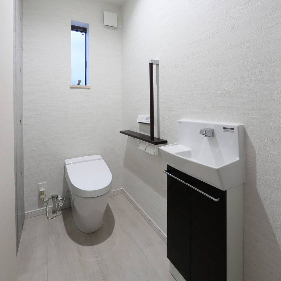 相馬建設 【RC×２世帯】地震に強くてかっこいいRCで建てた、互いの暮らしを尊重する『完全分離型２世帯住宅』の建築実例画像10