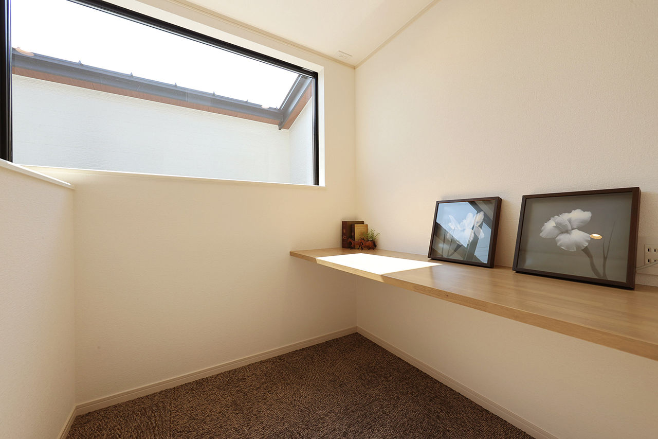 相馬建設 【間取図有｜2500～2999万円｜ウッドデッキ｜吹抜｜WIC】南国リゾートの別荘みたいな非日常感を楽しむ家の建築実例画像6