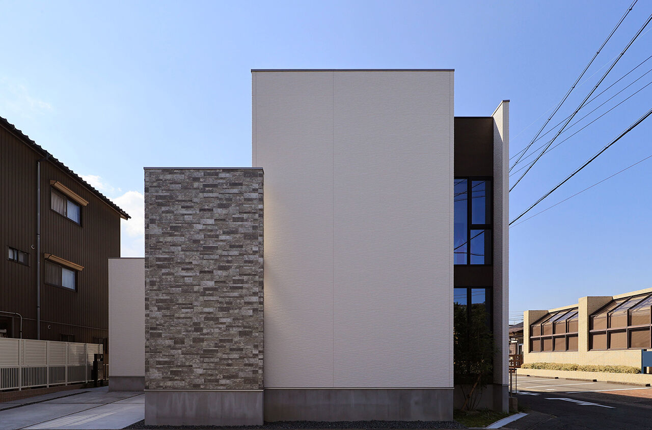 相馬建設 【間取図有｜2500万円～2999万円｜こだわりデザイン＆テラス】カフェ風のお洒落なLDKで友人たちとパーティの建築実例画像3