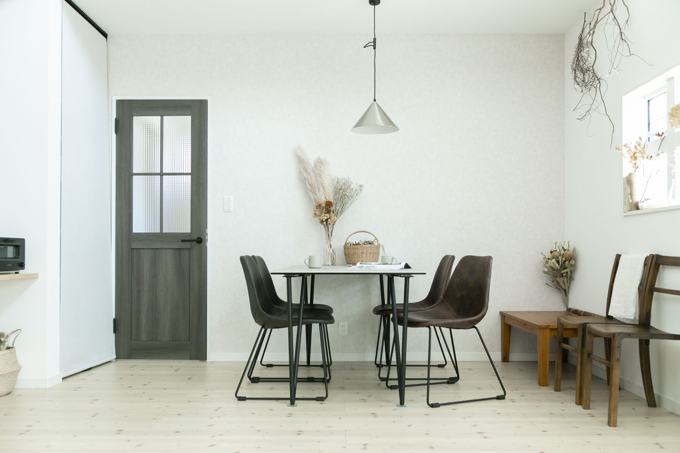 辰巳住宅 【間取り図あり/４LDK＋DEN】解放感あふれる間取りの家の建築実例画像2