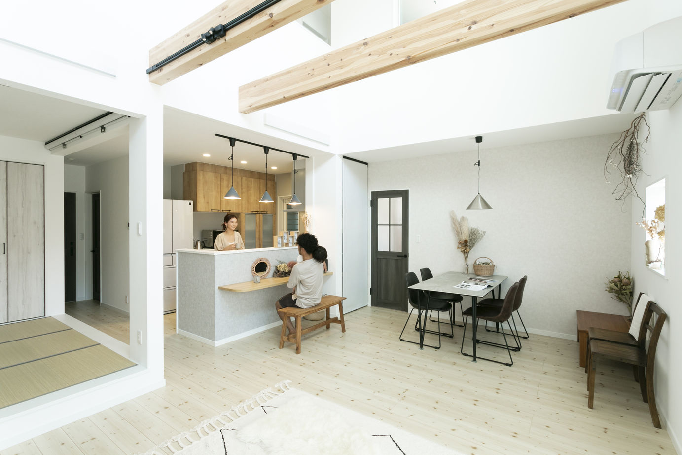 辰巳住宅 【間取り図あり/４LDK＋DEN】解放感あふれる間取りの家の建築実例画像3