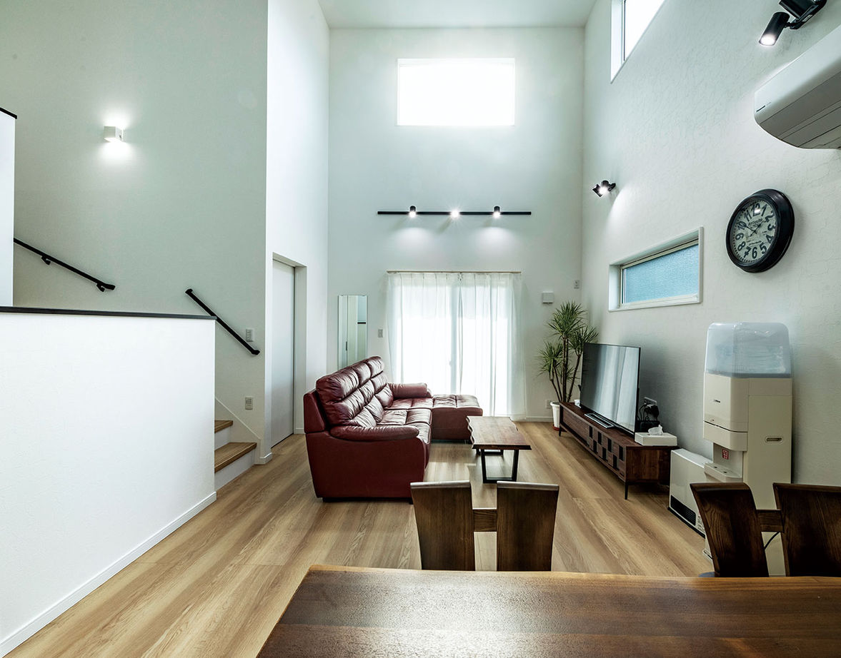 辰巳住宅 【間取り図あり/スキップフロア＋バルコニー】段差を楽しむ２世帯の家の建築実例画像3