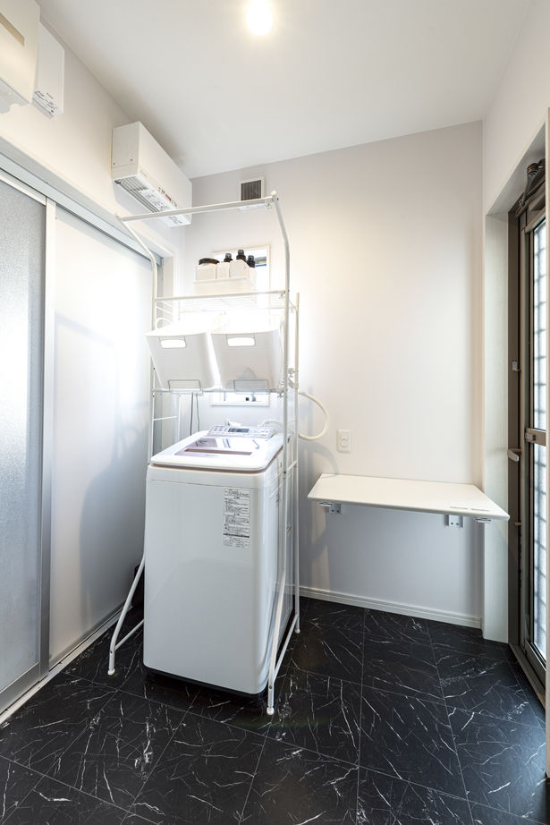 辰巳住宅 【間取り図あり/３LDK＋和室】リビング通る会話あふれる平屋の建築実例画像8