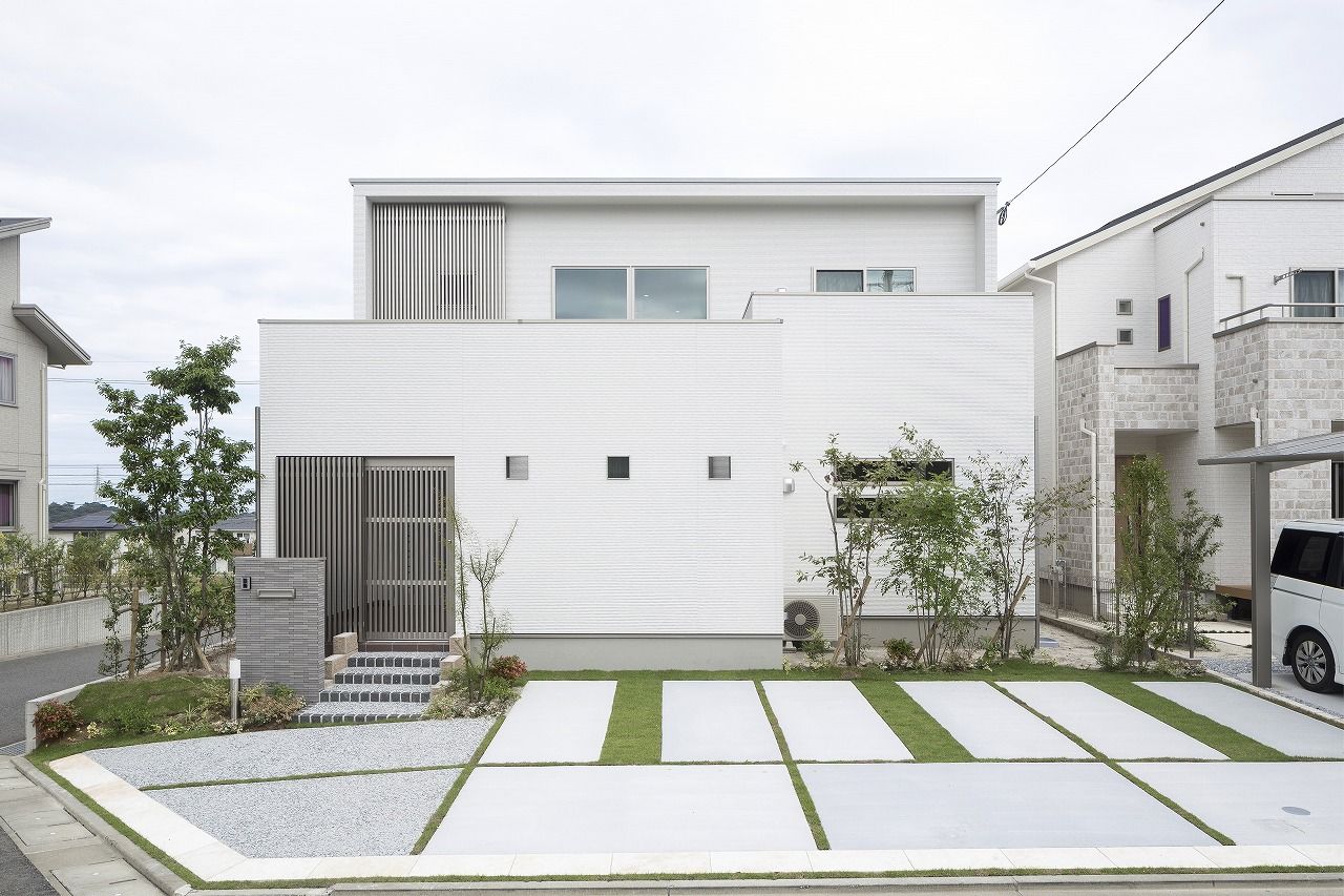 辰巳住宅 【プライベートテラス/間取り図有/４LDK/4人家族】おうちじかんを楽しく過ごす中庭のある家の建築実例画像4