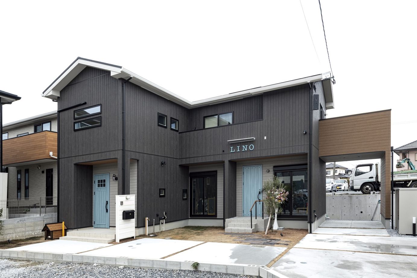 辰巳住宅 【美容室/2階リビング/間取り図有】愛猫・愛犬との暮らしを楽しめる店舗併用住宅の建築実例画像1