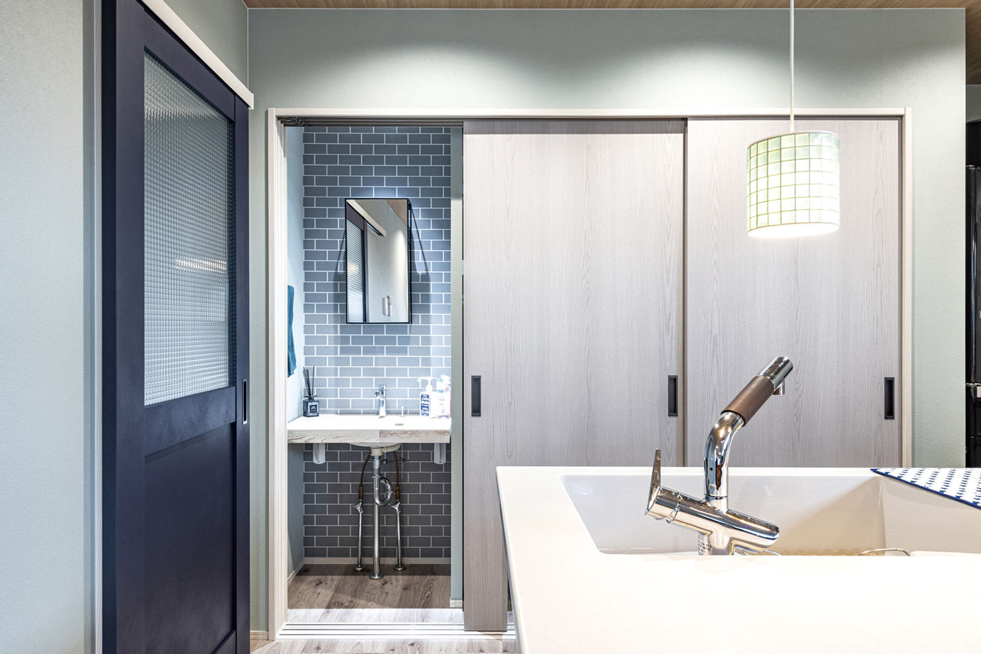 辰巳住宅 【美容室/2階リビング/間取り図有】愛猫・愛犬との暮らしを楽しめる店舗併用住宅の建築実例画像8