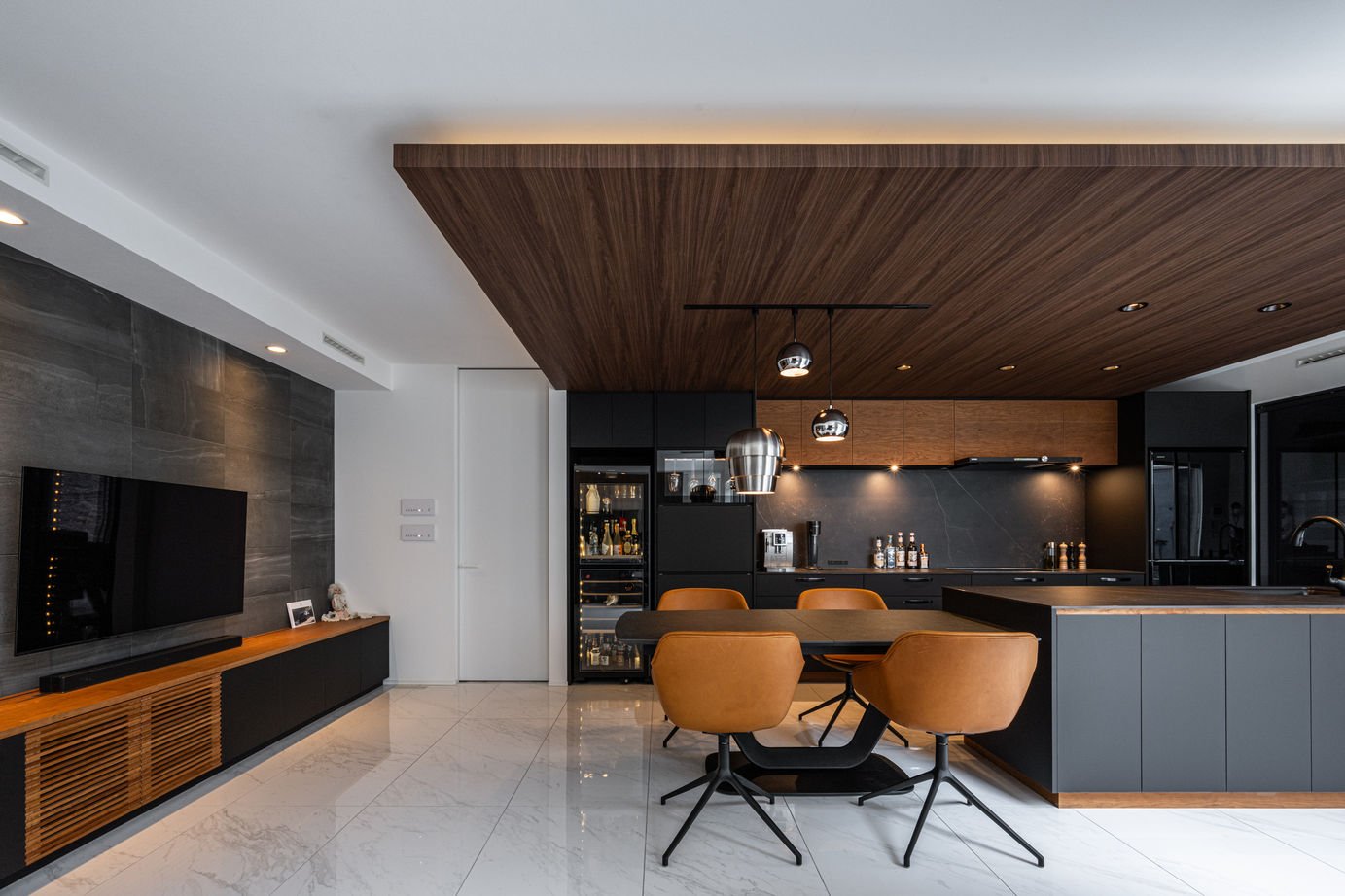 辰巳住宅 【平屋／84.6坪／ビルトインガレージ】建築士と共に上質な住空間を追求した、満足度100％の家の建築実例画像5