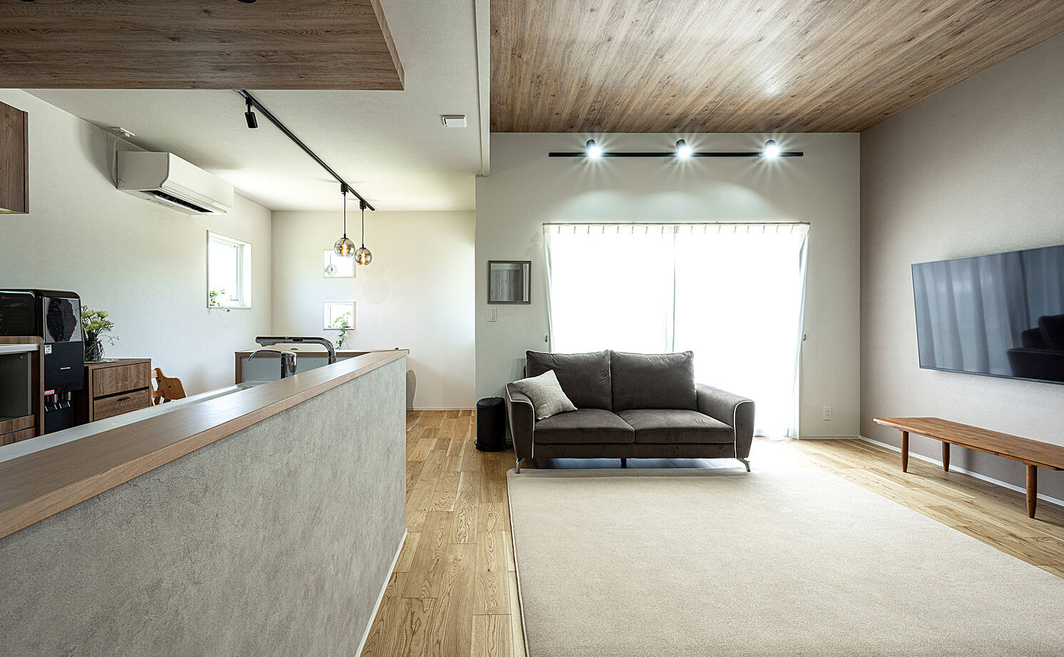 辰巳住宅 【３LDK＋畳スペース＋ウッドデッキ】収納と動線が暮らしを変える家の建築実例画像8